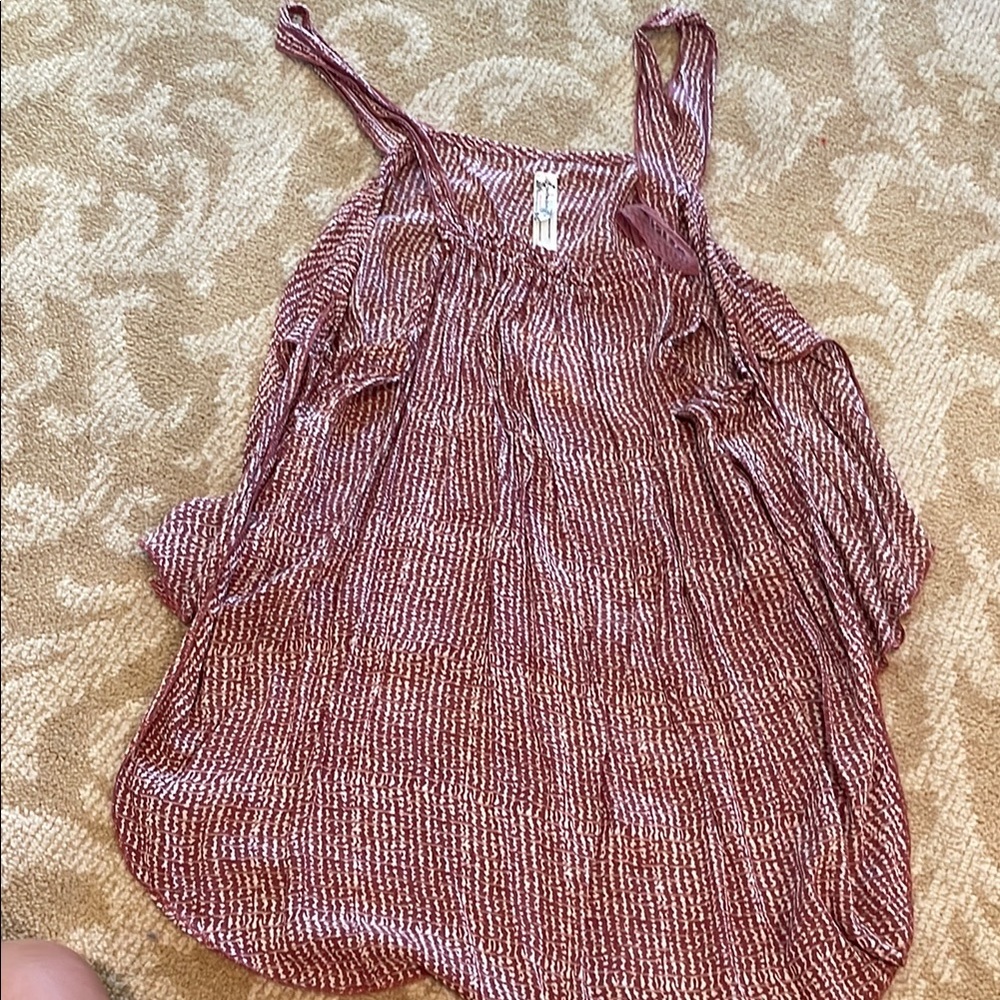 Women's burgundy Top free people